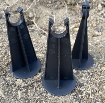 Rebar Plastic Chair | Fits Rebar #3 to #5 | Heavy Duty Construction - Preferred Choice for Concrete Contractors | Saves Money & Labor Compared w/Dobie Bricks (Pack of 25, 3-1/4 Inch Length)